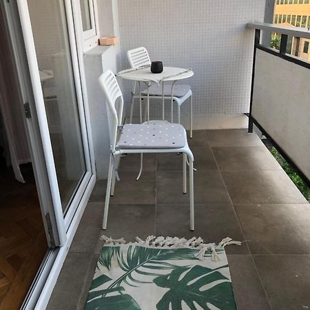 Cosy Apartment In The Heart Of Skopje Esterno foto