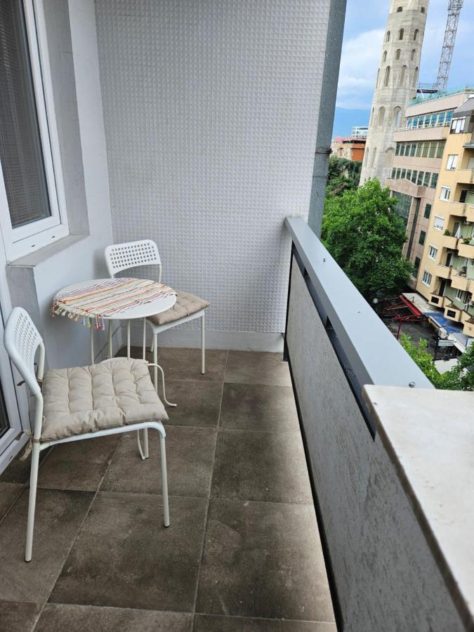 Cosy Apartment In The Heart Of Skopje Esterno foto