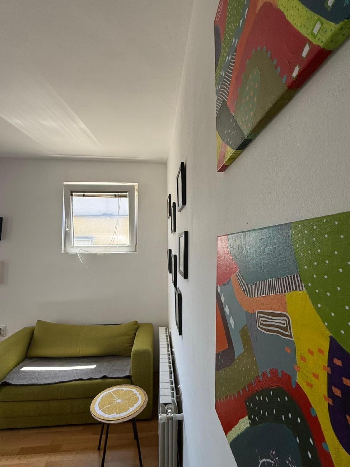 Cosy Apartment In The Heart Of Skopje Esterno foto