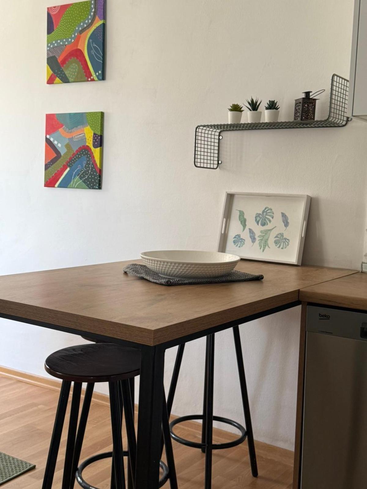 Cosy Apartment In The Heart Of Skopje Esterno foto